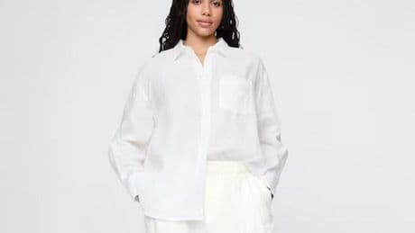 'Comfortable' linen trousers from GAP are a must-have for easy, breezy summer style