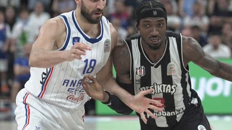 Beşiktaş ile Anadolu Efes son randevuda!