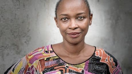 Koyo Kouoh, éclaireuse de l’art africain contemporain, s’est éteinte