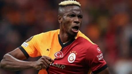 Osimhen havalimanından paylaştı! Galatasaray için İstanbul'a geliyor