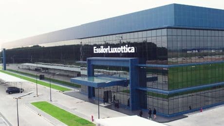 EssilorLuxottica acquisisce  divisioni lenti oftalmiche della sudcoreana PUcore