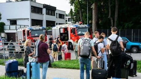 Zug-Probleme: Kulanz für ICE-Fahrgäste nach Tunnel-Panne