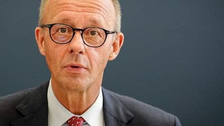 „Wir werden den Sozialstaat mit Klauen und Zähnen verteidigen“ – SPD-Politiker attackieren Merz