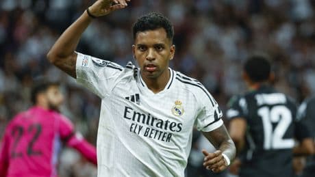 Las lesiones lastran aún más el eterno rompecabezas de Ancelotti antes de la final que decidirá su futuro