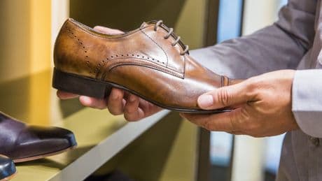 Shoe chain to shut branch within HOURS after 60 years of business in ‘another loss’ for the high street