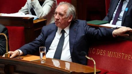 Les députés rejettent la motion de censure des « insoumis », accordant un répit au gouvernement Bayrou