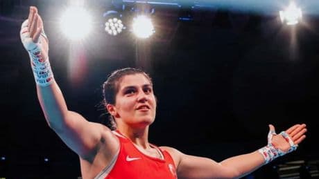 Milli boksörlerimiz Busenaz Sürmeneli, Hatice Akbaş ve Emrah Yaşar çeyrek finalde!