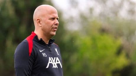 Liverpool star who issued transfer request to Arne Slot 'receives formal approach'