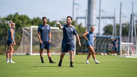 Jonatan Giráldez vuelve a Europa para entrenar al Olympique de Lyon