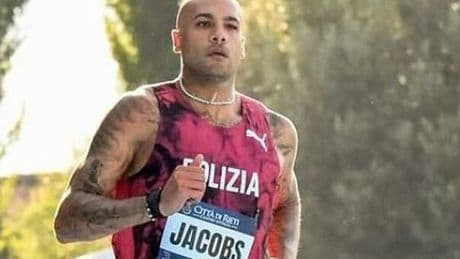 Jacobs delude nei 100 metri a Turku, Furlani vince nel salto in lungo: cosa è successo nelle gare degli azzurri