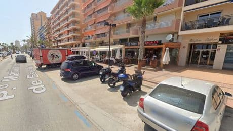 Dos muertos y diez heridos, tres de ellos graves, tras la embestida de un coche en una terraza de Fuengirola