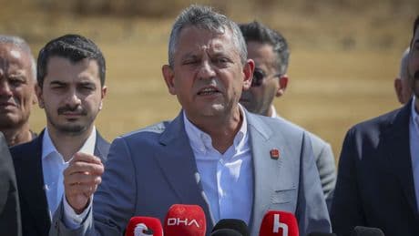 Özel'in İmamoğlu ziyareti sonrası kulisler hareketlendi: 'CHP bir sürpriz hazırlıyor'