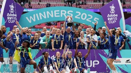 Foot (F) : triplé national pour le Chelsea de Sonia Bompastor