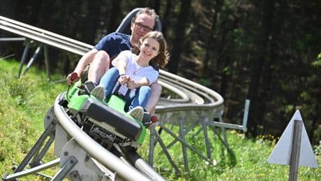 Sommerrodelbahnen im Harz: Hier geht's rasant bergab | Ausflug im Sommer