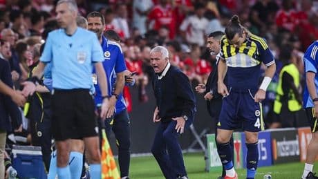 Spor yazarları Benfica-Fenerbahçe maçını değerlendirdi