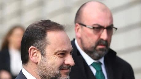El Supremo reclama al PSOE que aclare pagos a Koldo para saber si acabaron en manos de Ábalos