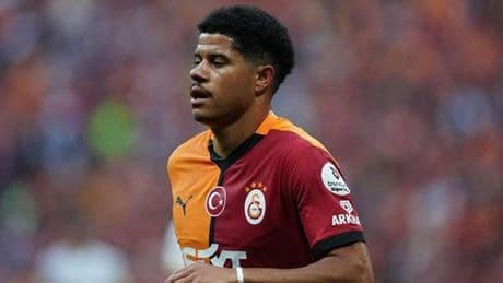 Sara Göztepe maçında cezalı!