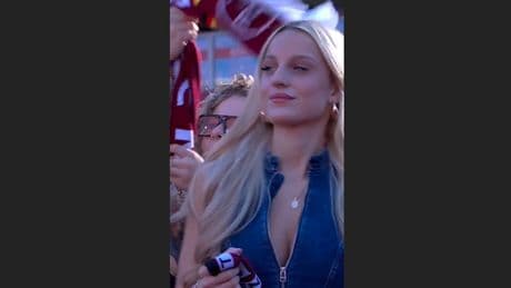 Im Stadion - Haar-Krise bei Nürnberg-Fan