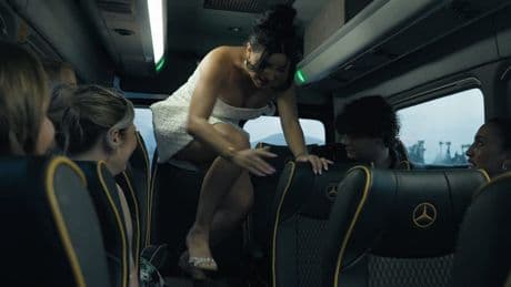 Braut Leyla flippt aus - Kreisch-Alarm im Bachelorette-Bus
