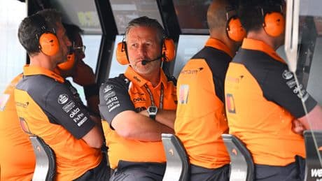 McLaren-baas Zak Brown denkt dat vertrek van Christian Horner zorgt voor ’gezondere’ strijd in Formule 1