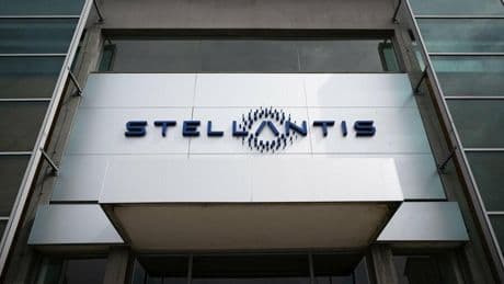 Stellantis: Opel-Mutter verkauft weniger Autos und meldet Milliardenverlust