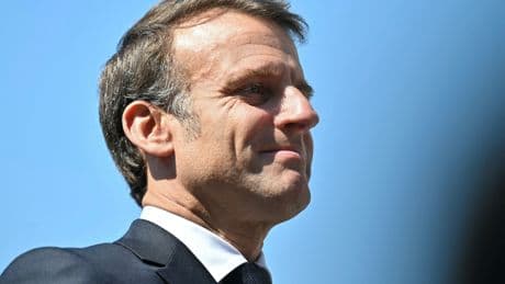 Macron s’entretient pour la première fois avec Léon XIV et évoque avec lui la paix en Ukraine et à Gaza
