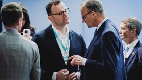 Jens Spahn: Kann der künftige Fraktionschef Friedrich Merz gefährlich werden?