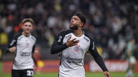 Toch mee met Oranje? Memphis Depay hervat training na blessure en virusinfectie