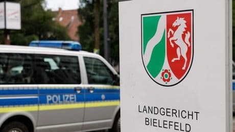 Mordprozess: Prozessbeginn in Bielefeld: Senior gesteht Mord an Ehefrau