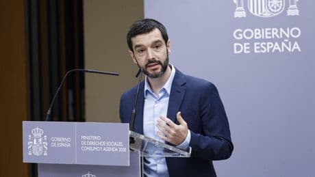 El ministro de Consumo asegura que varias empresas españolas se han retirado de los territorios ocupados por Israel