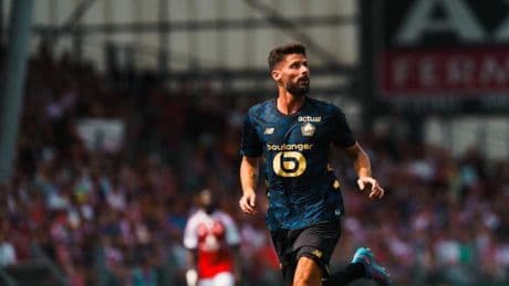 Giroud, a los 38, tarda 11 minutos en marcar en su vuelta a la Ligue 1