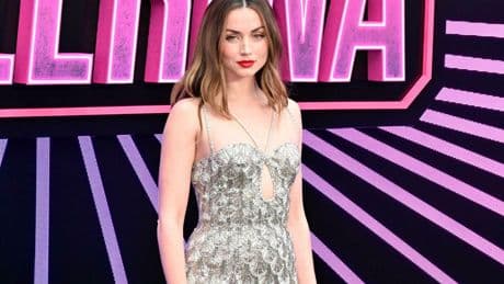Ana de Armas ne tarit pas d’éloges sur Tom Cruise