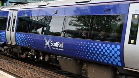 Storm Floris: Fire breaks out on overhead lines at Glasgow train station