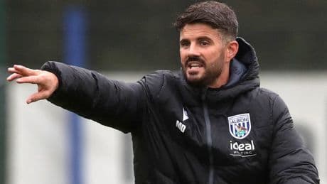 Ex-Man Utd coach leaving Premier League club after just THREE games of season