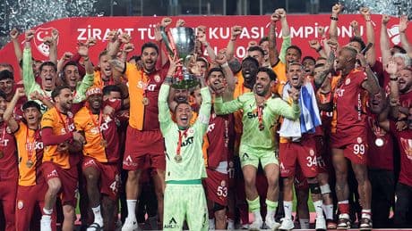 Aslan ilk kupasını aldı! Sırada Süper Lig var