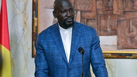 Guinée : la junte au pouvoir suspend pour trois mois trois importants partis d'opposition