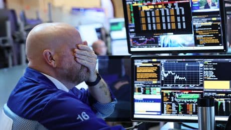 Trump’s Fight with the Fed Carries a Heavy Cost, Experts Say