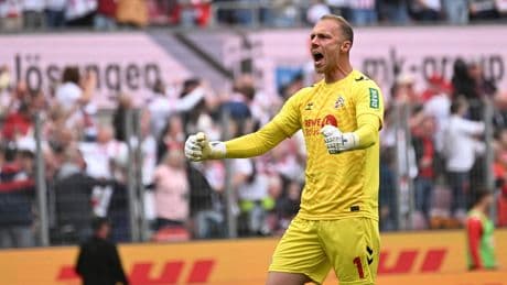 Chef-Debatte beim FC - Macht Kwasniok Schwäbe zum Köln-Kapitän?