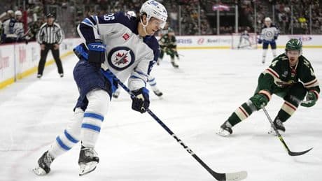 Winnipeg Jets extend forward Morgan Barron for 2 years