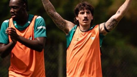 Bellerín: "La pasada fue una de las temporadas más duras"