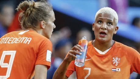 Van de Sanden keert terug bij Oranje, ook Miedema en Van Domselaar opgeroepen