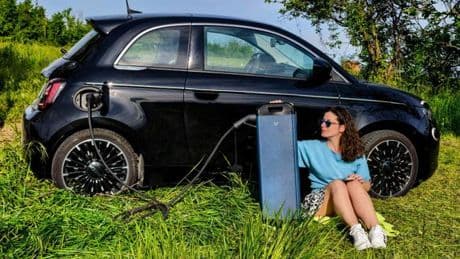 Ecco il powerbank per le auto elettriche: progettato a Torino regala 30 chilometri di autonomia