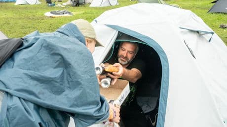 Hose an und an die Dose ran! - Wecken in Wacken