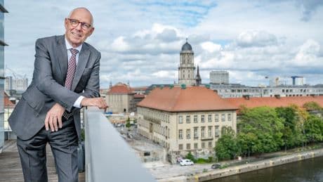 Peter Adrian - Merz soll standhaft bleiben