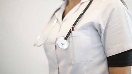Hekime 'Hasta gelmedi' cezası: Hasta yoksa, maaş kesintisi var