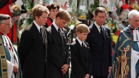 Todestag von Prinzessin Diana: Prinzessin Dianas Bruder bringt ihr Blumen