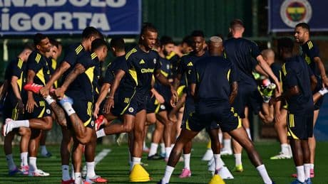 Fenerbahçe, Benfica maçının hazırlıklarını tamamladı