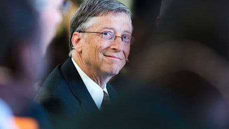 En 1973 Bill Gates no sabía en qué universidad quería estudiar. Así que interpretó a un personaje distinto en cada solicitud