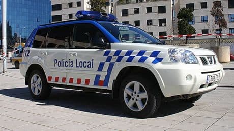 Detenida en Burgos una joven de 17 años por golpear y amenazar a su pareja
