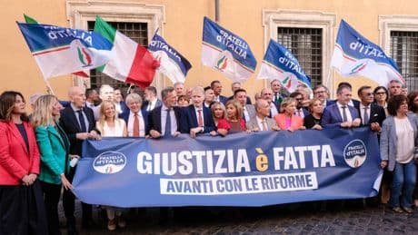 Carriere separate, sì del Senato. Meloni: "Impegno con gli italiani"